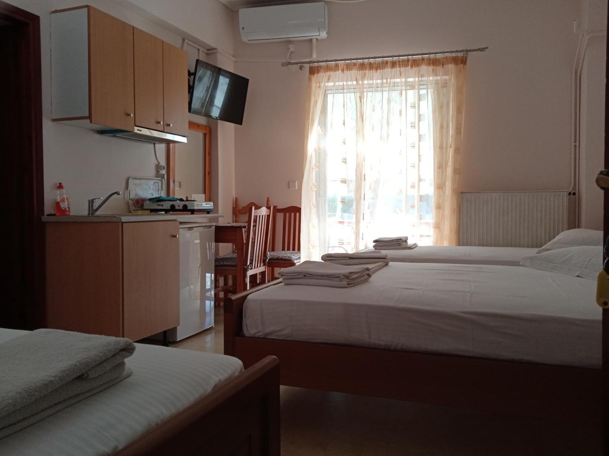 Dimitra Pentaliou Rooms Kamena Vourla Kamer foto