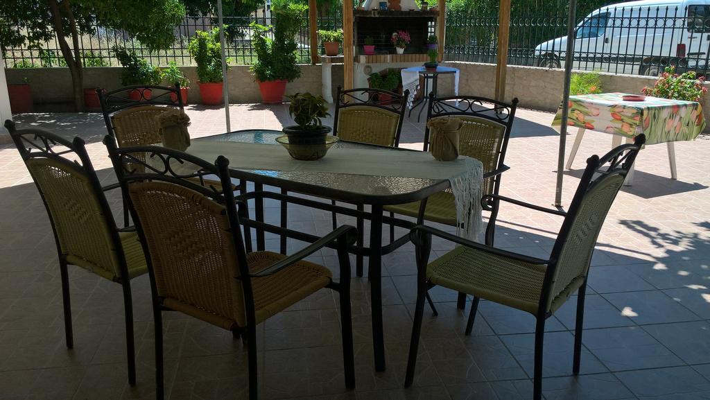 Dimitra Pentaliou Rooms Kamena Vourla Buitenkant foto